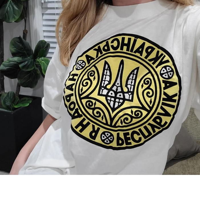Praying for beautiful Ukraine Shirt