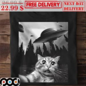 Cat Selfie UFO Fun Vintage Shirt