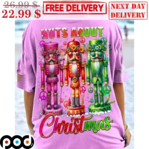 Cascanueces Nuts About Merry Christmas Hippies Shirt