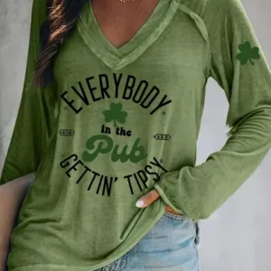 St. Patrick's day Everybody In The Pub Getting Tipsy Saint Paddy Shamrocks Shirt