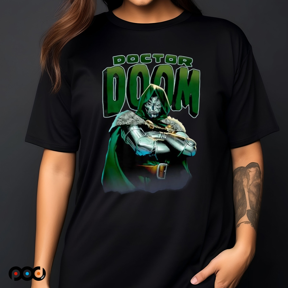 Marvel Fantastic Four Doctor Doom Crossed Arms Portrait Shirt