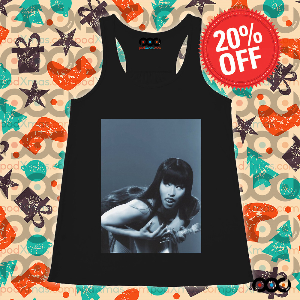 Nicki Minaj Sexy Moment On the Stage Down in the DM Shirt