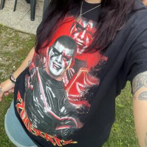 Kevin Owens Wearing The Stardust WWE T Shirt