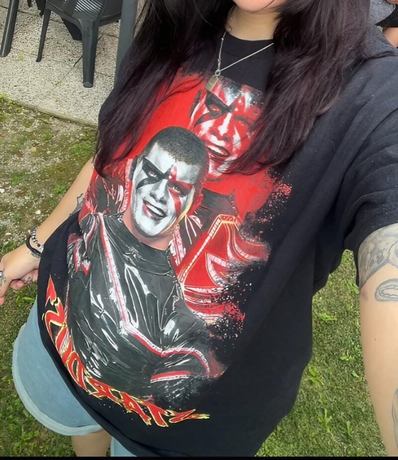 Kevin Owens Wearing The Stardust WWE T Shirt