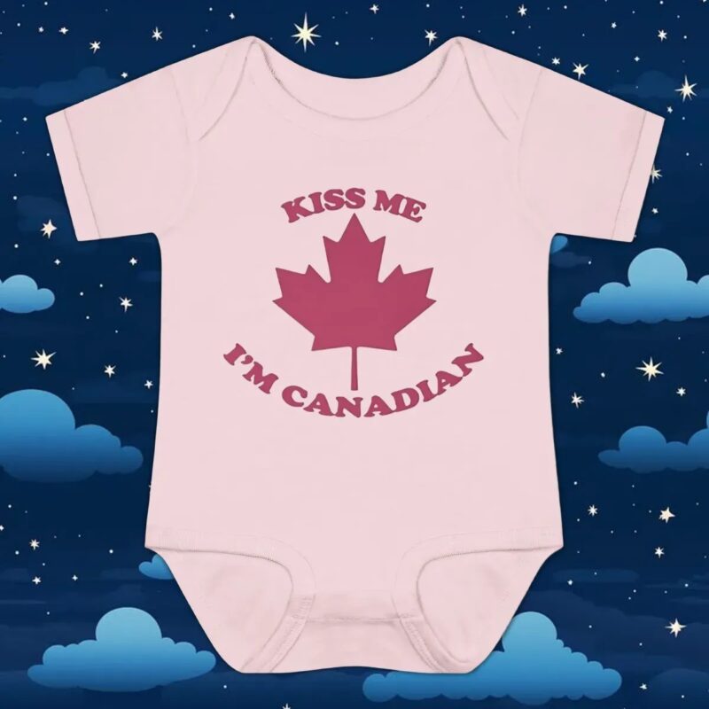 Kiss me I’m Canadian t shirt