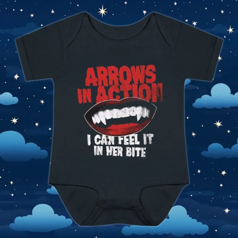 Arrows In Action Vampire Bite I Can Feel It In Her Bite T Shirt