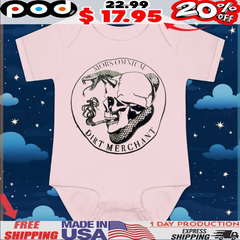 Skull Snake Mors Omnium Dirt Merchant T Shirt