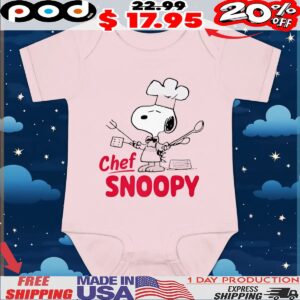 Jeremy Allen White Wearing Chef Snoopy T Shirt