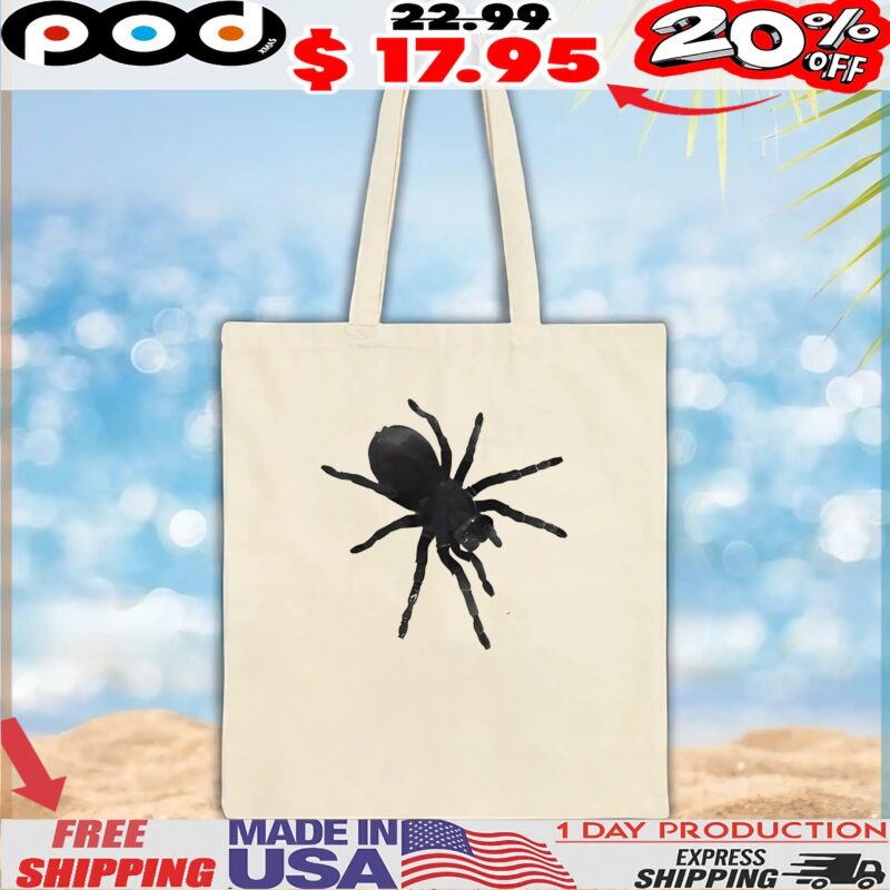 Lola Young Spiders T Shirt