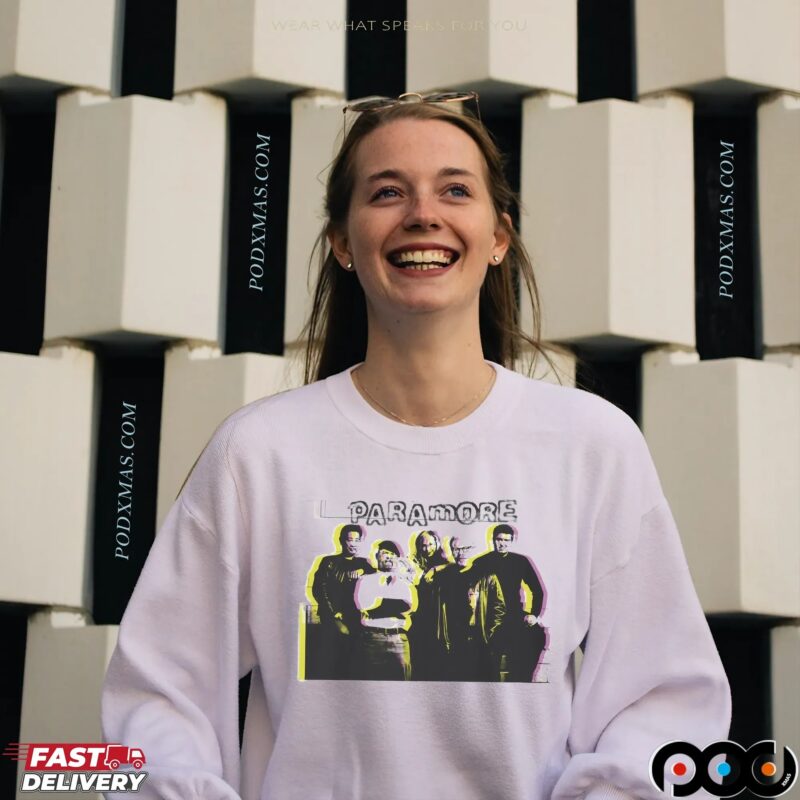 Paramore Mythbusters Graphic Photo T Shirt