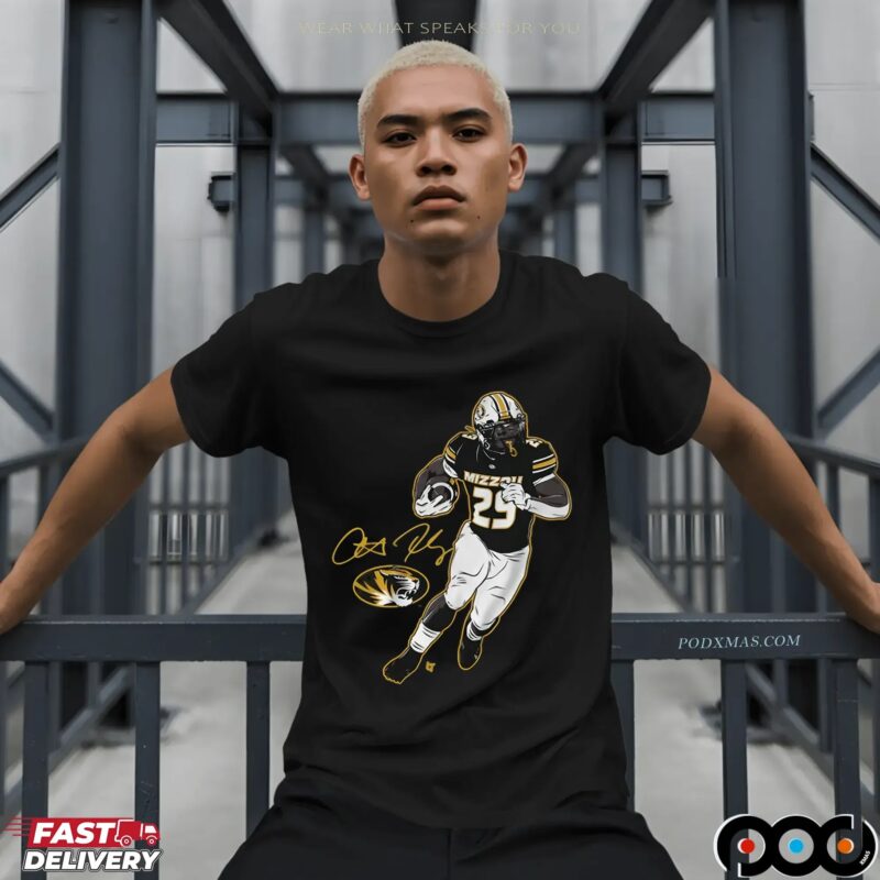 Missouri Tigers Football Ahmad Hardy Superstar Pose Graphic T Shirt