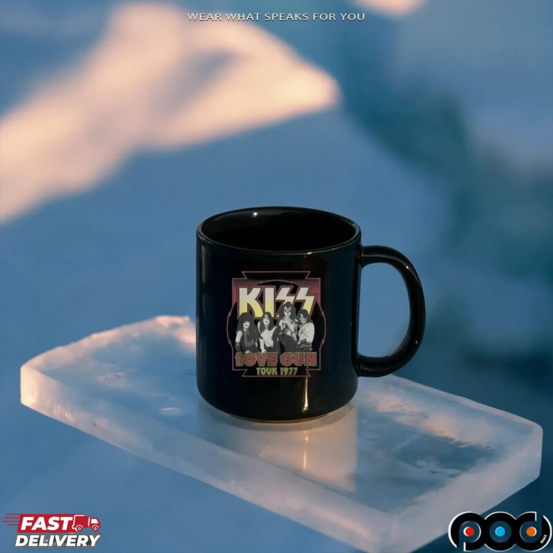 Ace Frehley Kiss Love Gun 1977 Tour T Shirt Ace Frehley Kiss Love Gun 1977 Tour T Shirt