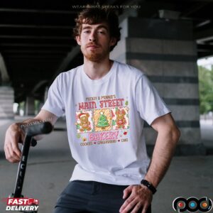 Christmas Main Street Bakery Cookies Gingerbread Cake T Shirt