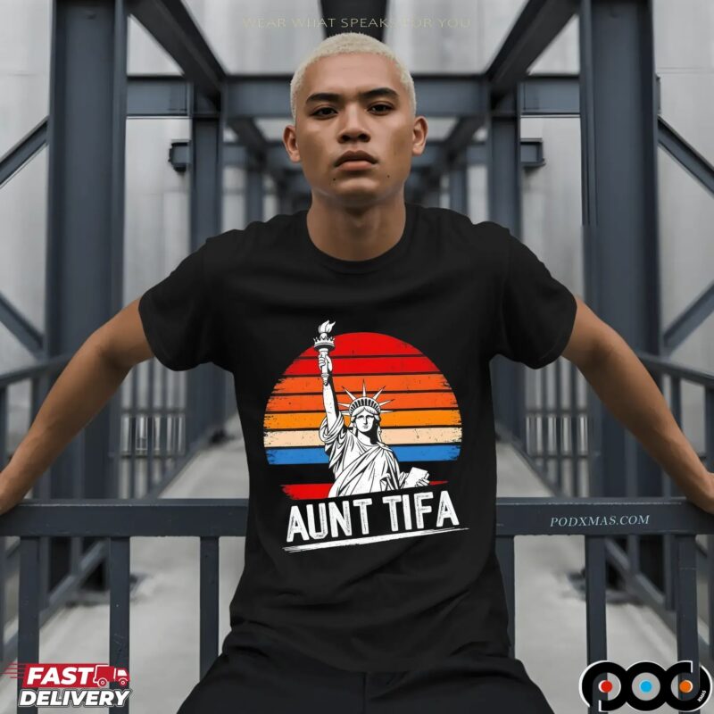 Statue Of Liberty Aunt Tifa Protest Movement Retro T Shirt