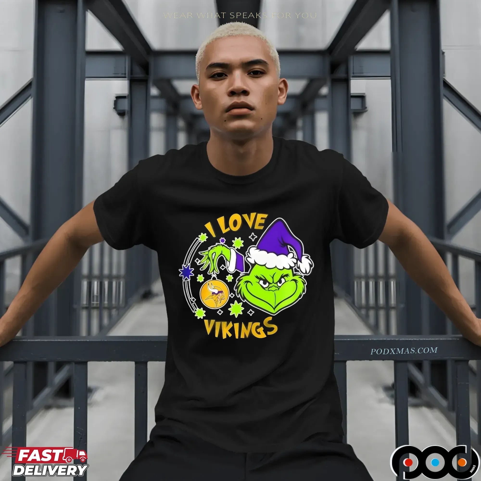 Grinch I Love Minnesota Vikings They Hate Us Because They Ain’t Us Christmas T Shirt