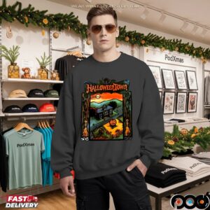 Halloweentown Black Cat Haunted Pumpkin House Brooms T Shirt