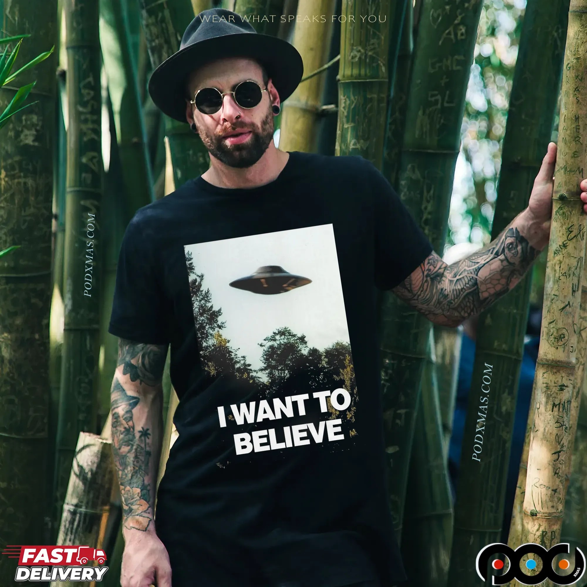 I Want To Believe Alien and UFO Retro T Shirt