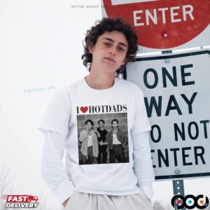 Jonas Brothers I Love Hot Dads T Shirt