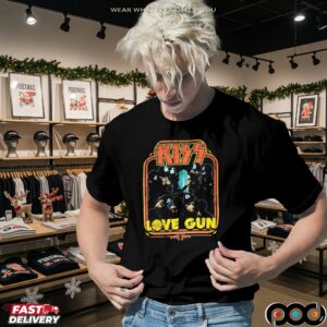 KISS Love Gun Classic Rock Band T Shirt