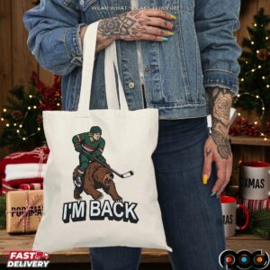 Minnesota Wild Hockey Player And Bear I'm Back T Shirt