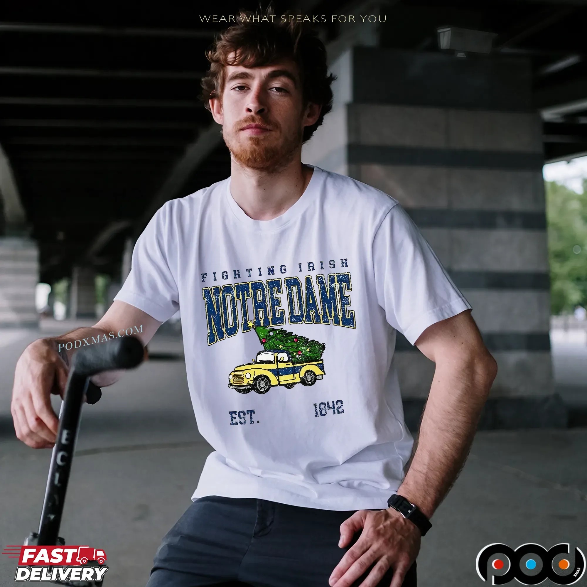 Notre Dame Fighting Irish Football Christmas Tree Truck Est 1842 Merry Christmas T Shirt