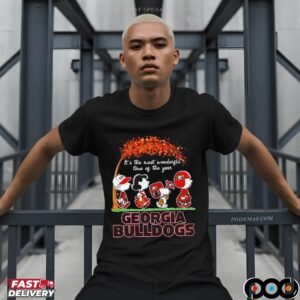 Peanuts Fall It’s The Most Wonderful Time Of The Year Georgia Bulldogs Holiday T Shirt