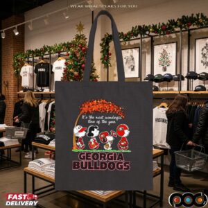 Peanuts Fall It’s The Most Wonderful Time Of The Year Georgia Bulldogs Holiday T Shirt