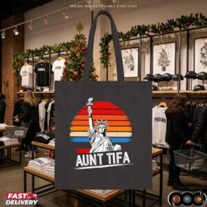 Statue Of Liberty Aunt Tifa Protest Movement Retro T Shirt