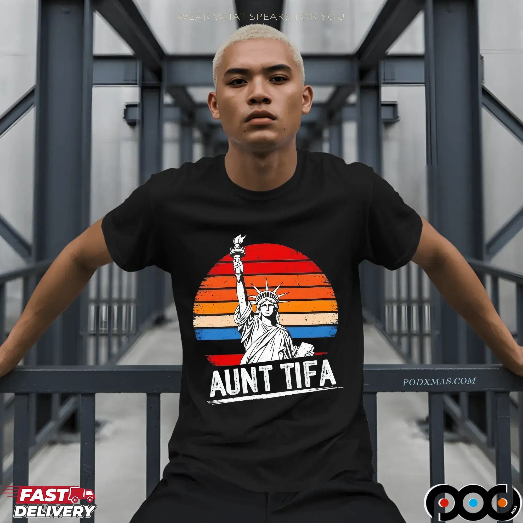 Statue Of Liberty Aunt Tifa Protest Movement Retro T Shirt
