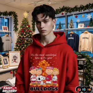 The Peanuts Friends Georgia Bulldogs Fall It’s The Most Wonderful Time Of The Year T Shirt