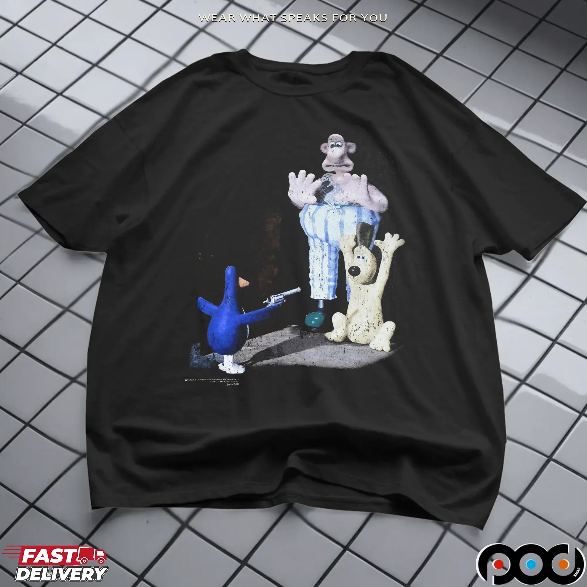 Wallace And Gromit Feathers Mcgraw Wrong Trousers Movie Scene T Shirt