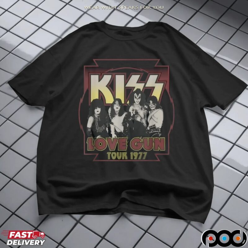 Ace Frehley Kiss Love Gun 1977 Tour T Shirt Ace Frehley Kiss Love Gun 1977 Tour T Shirt