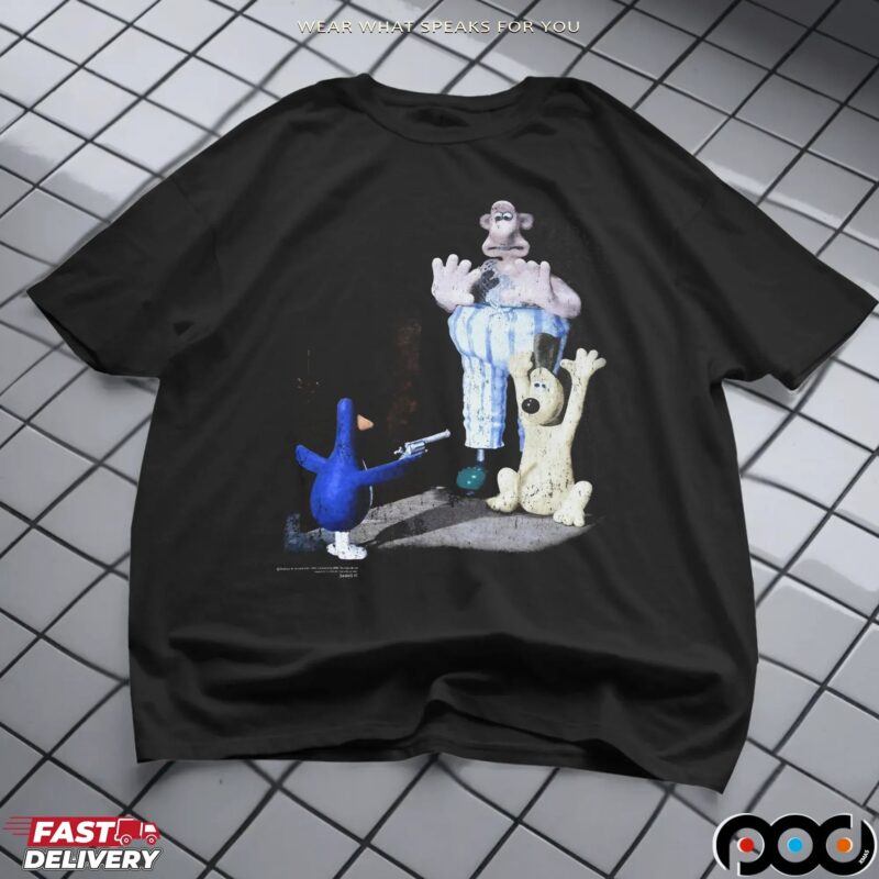 Wallace And Gromit Feathers Mcgraw Wrong Trousers Movie Scene T Shirt