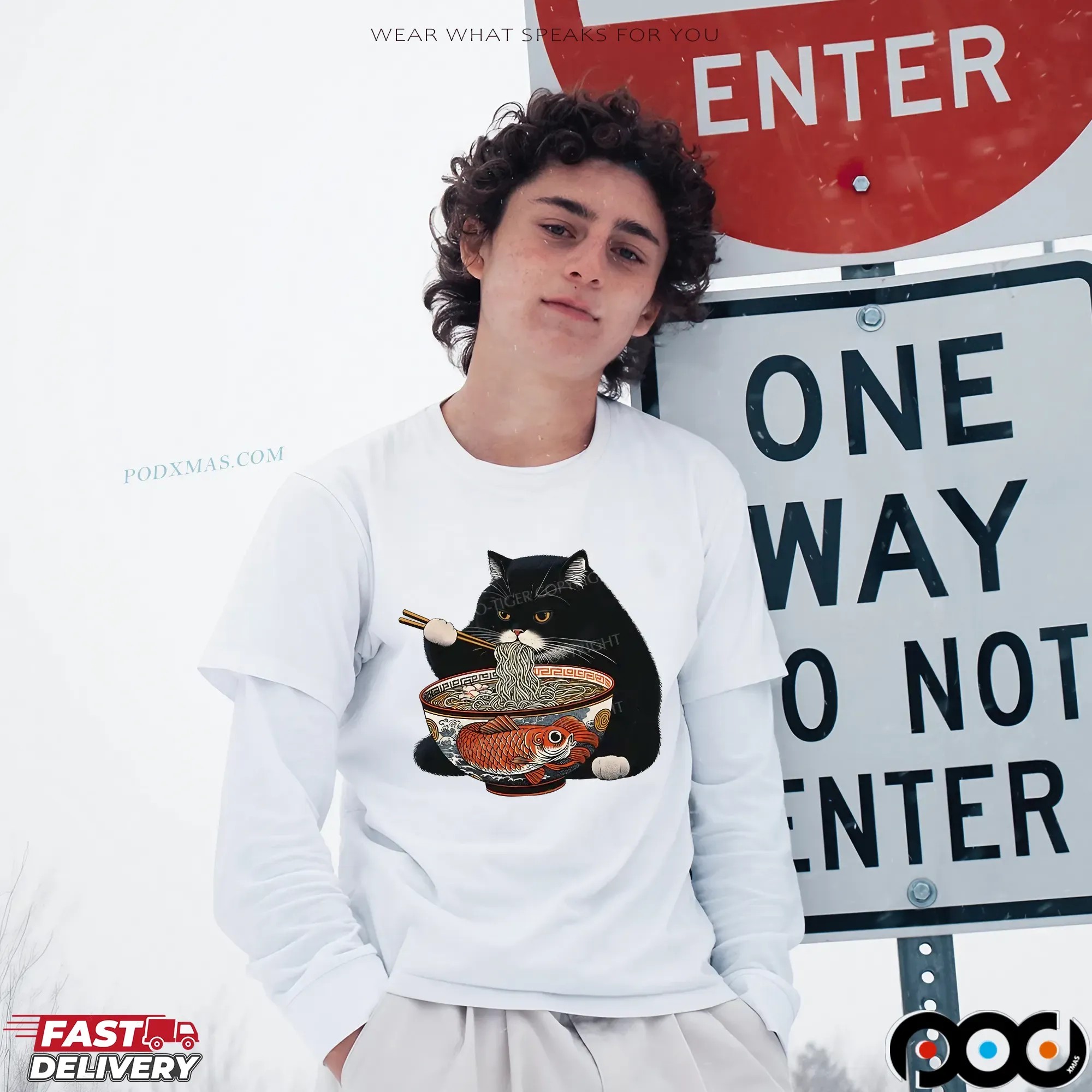 Fat Cat Eating Ramen Classic T Shirt