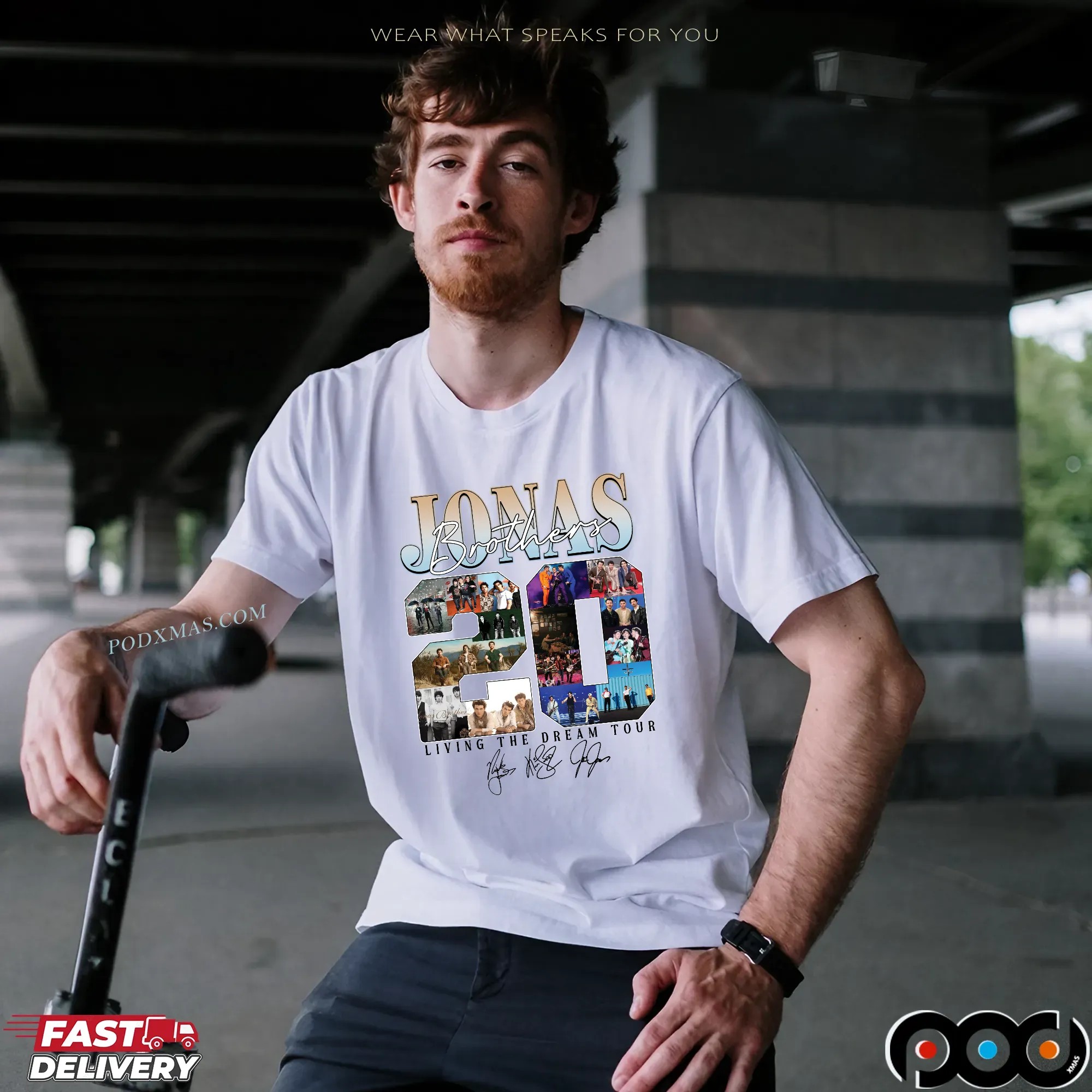 Jonas Brothers 20th Living The Dream Tour Signature Collage T Shirt