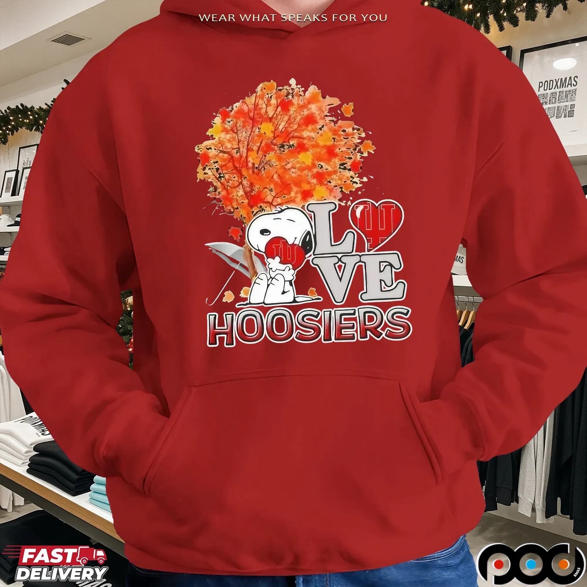 Peanuts Snoopy Hug Heart I Love Indiana Hoosiers Football T Shirt