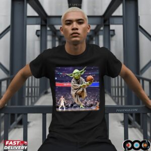 Yoda Dunking In An NBA Game Graphic T Shirt