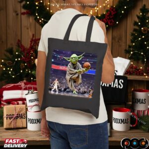 Yoda Dunking In An NBA Game Graphic T Shirt