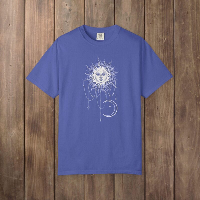 Vintage Celestial Sun and Moon Graphic Tee - Boho Mystical Shirt
