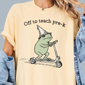 Off To Teach Pre-K Funny Wizard Frog Teacher Graphic Tee
