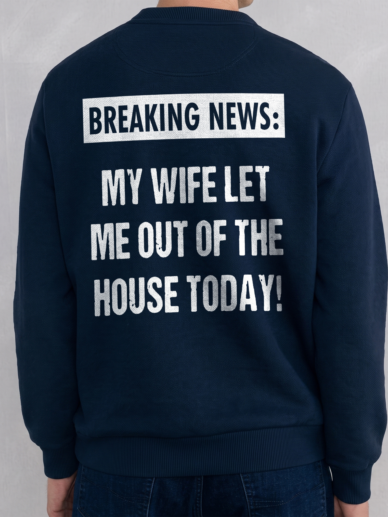 Breaking News My Wife Let Me Out Funny Husband T-Shirt