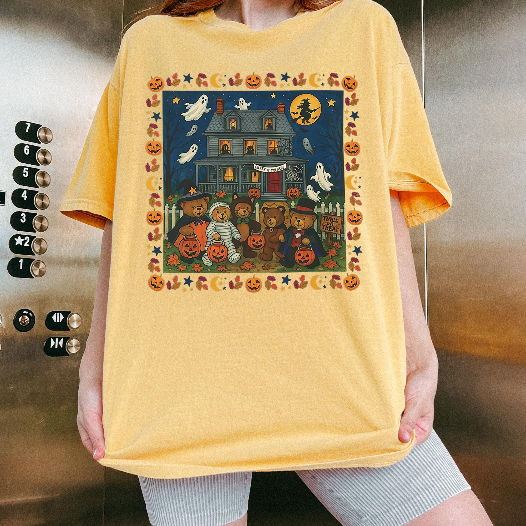 Vintage Trick or Treat Bear Haunted House Halloween T-Shirt
