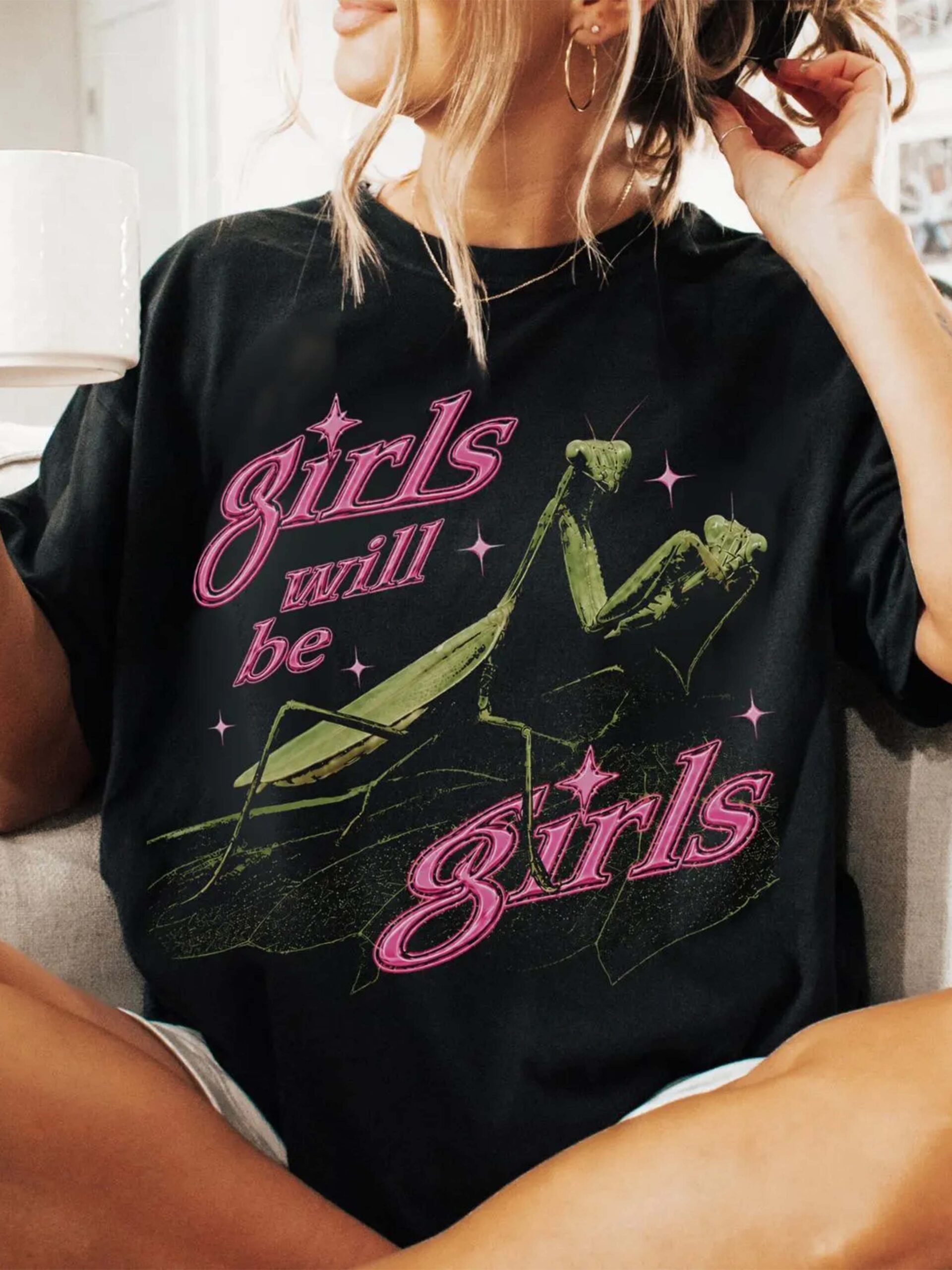 Girls Will Be Girls Praying Mantis Oversized Graphic Tee