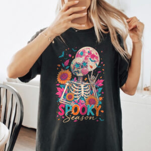 Spooky Season Retro Skeleton Halloween Graphic Tee