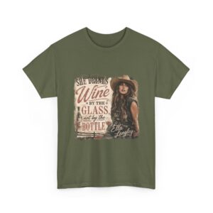 Ella Langley She Drinks Wine By The Glass Vintage Country T-Shirt