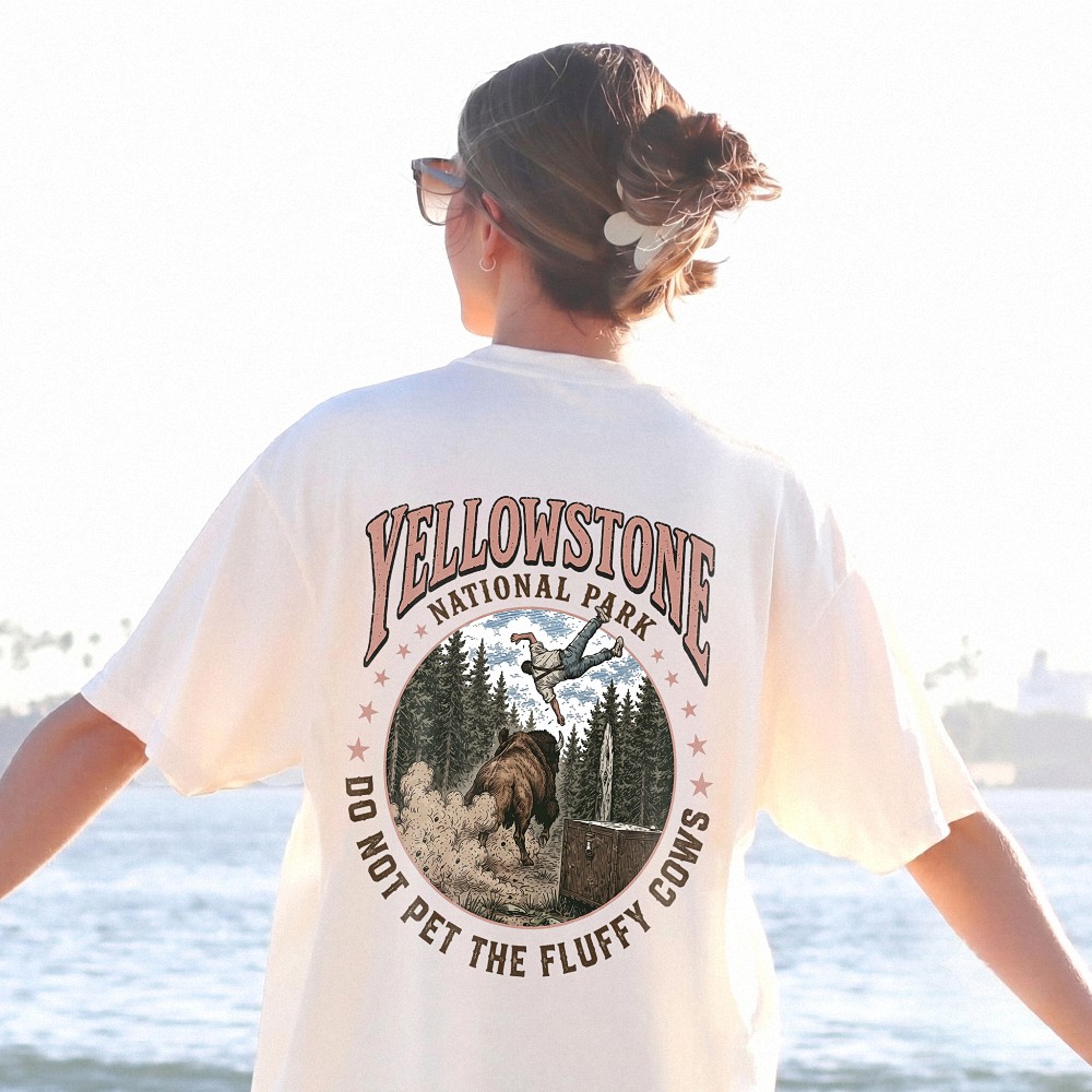 Vintage Yellowstone National Park Do Not Pet The Fluffy Cows Bison Funny Trending Graphic Tee