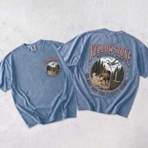 Vintage Yellowstone National Park Do Not Pet The Fluffy Cows Bison Funny Trending Graphic Tee