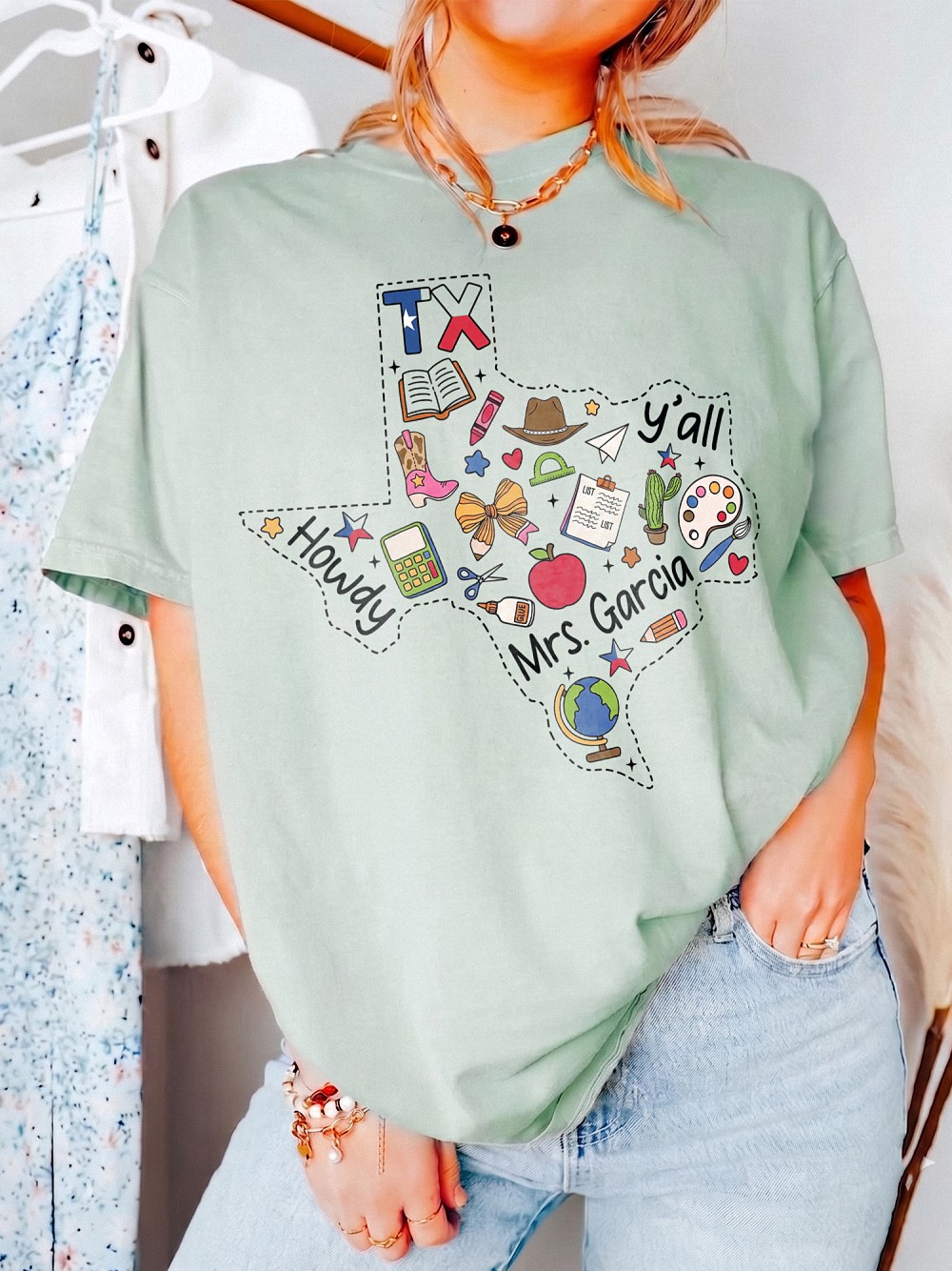 Custom Texas Teacher Shirt: Mrs. Garcia Howdy Y'all Graphic Tee