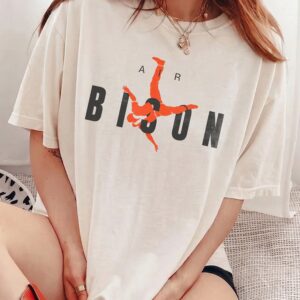 Air Bison M. Bison Graphic T-Shirt vbefbxjj Retro Gamer Tee