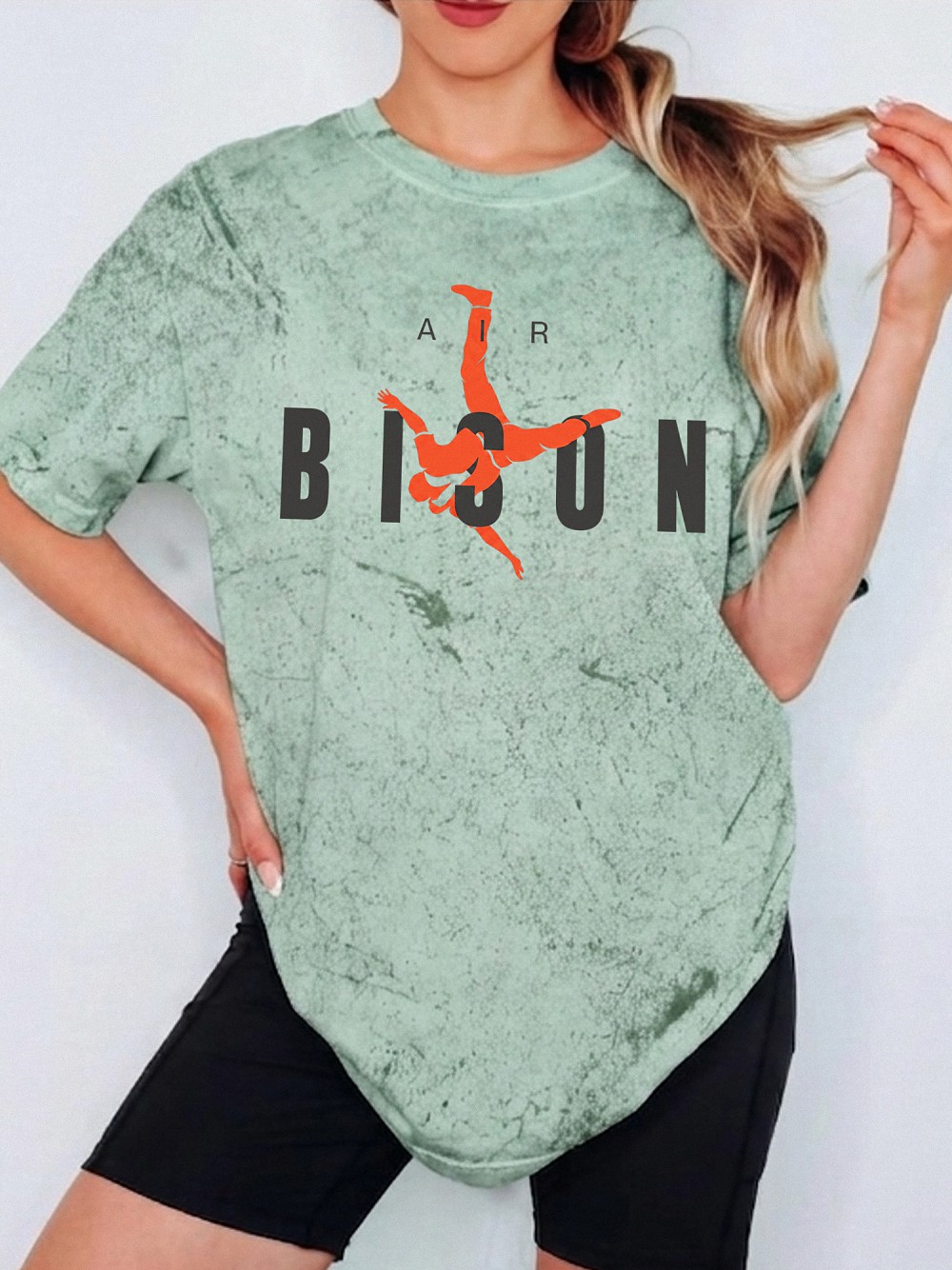 Air Bison M. Bison Graphic T-Shirt vbefbxjj Retro Gamer Tee
